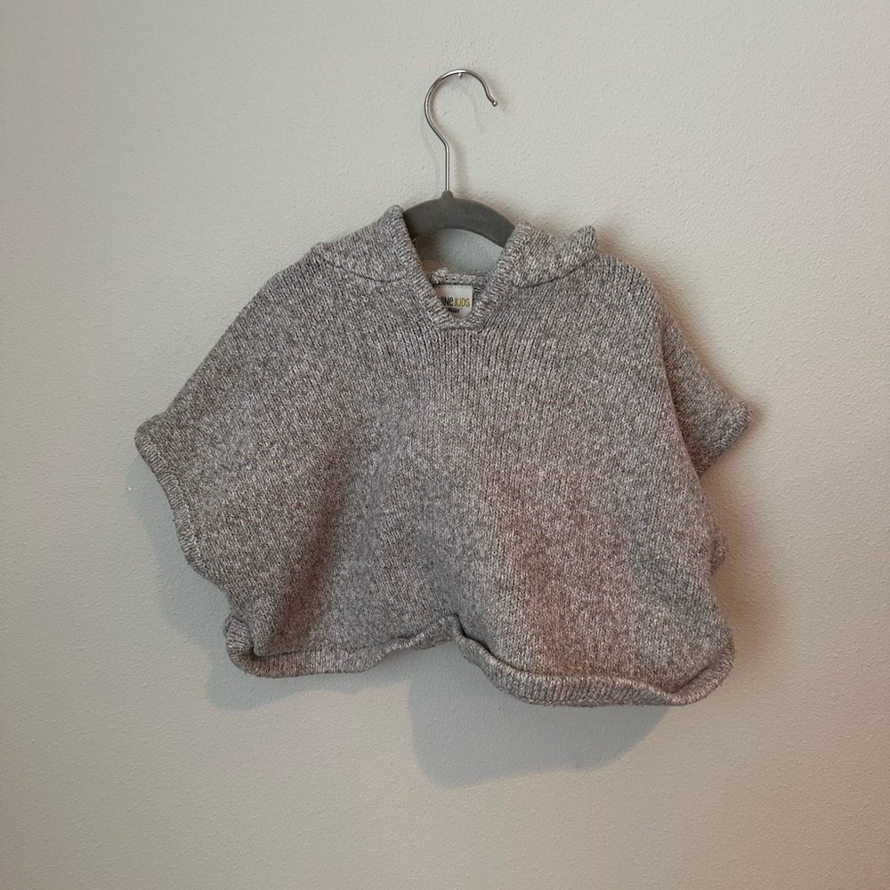 Baby knitted Poncho